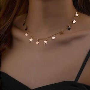 Gold star necklace